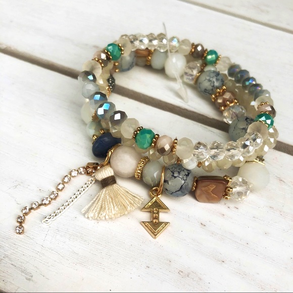 Jewelry - Crystals Charm Vintage Bohemian Tassel Bracelet White
